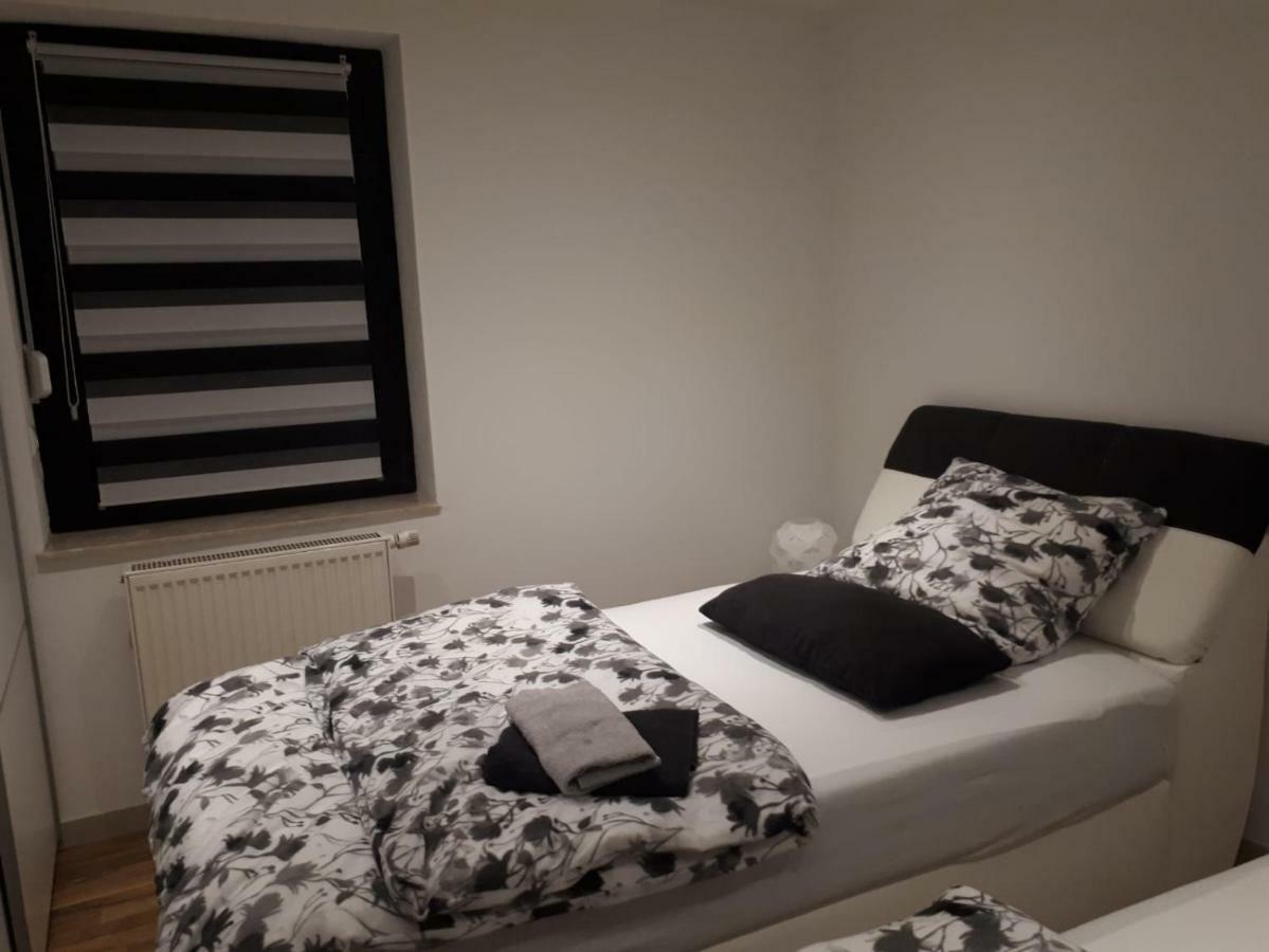 Bitscher Str.70 Zweibrücken Zewnętrze zdjęcie