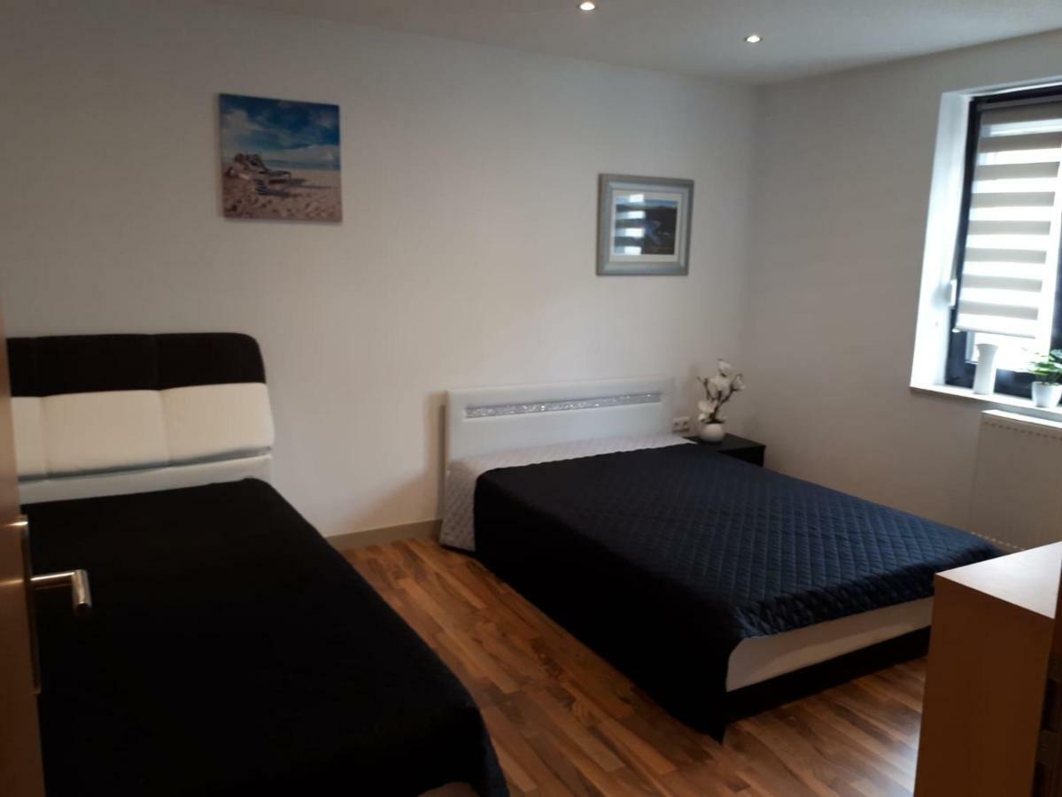 Bitscher Str.70 Zweibrücken Zewnętrze zdjęcie